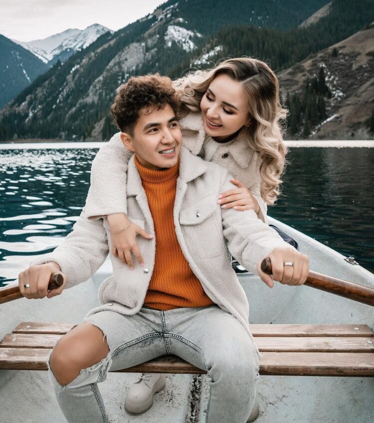 Против блогеров Жанабыловых возбуждено уголовное дело