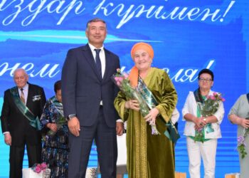 Ұлағатты ұстаздар марапатталды