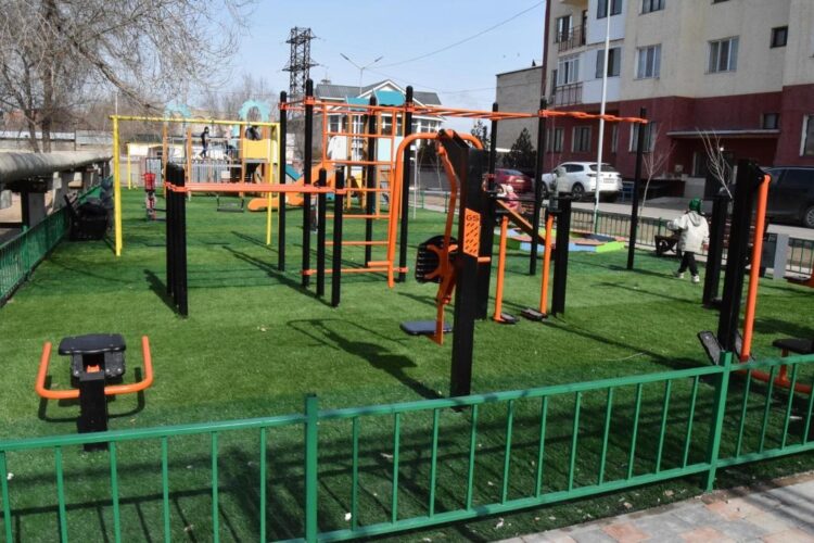 Қонаевта 15 қоғамдық аумақ абаттандырылуда