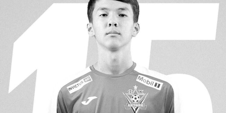 Трагедия в Актобе: названа версия гибели 15-летнего футболиста и его семьи