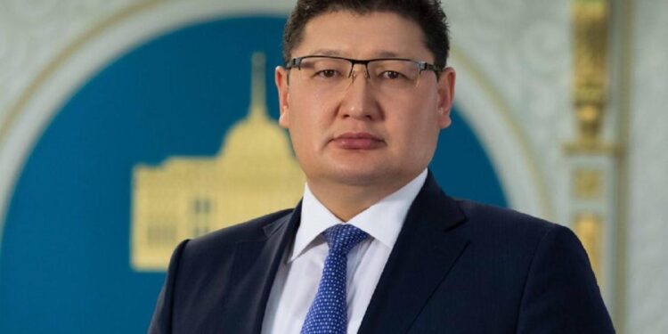 Абай облысының әкімі Берік Уәли «Алиби ісінің» фигурантымен түскен фотосуретке түсініктеме берді