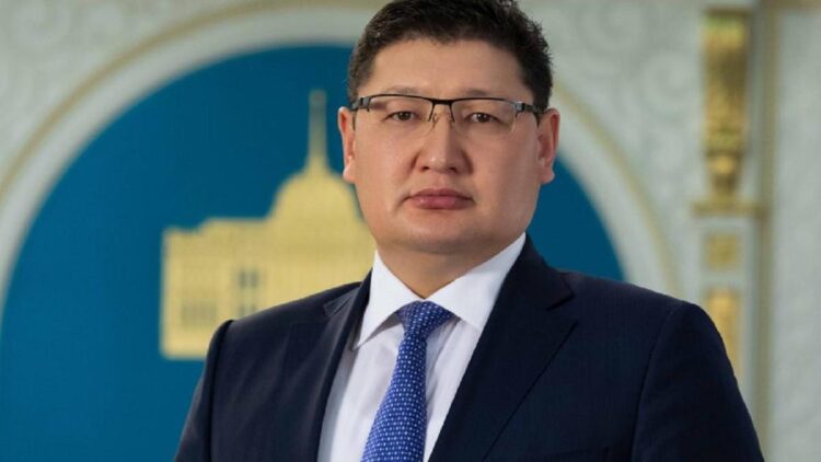 Абай облысының әкімі Берік Уәли «Алиби ісінің» фигурантымен түскен фотосуретке түсініктеме берді