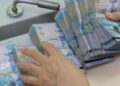 С 10 ноября налоговые органы начнут получать данные о кредитах казахстанцев