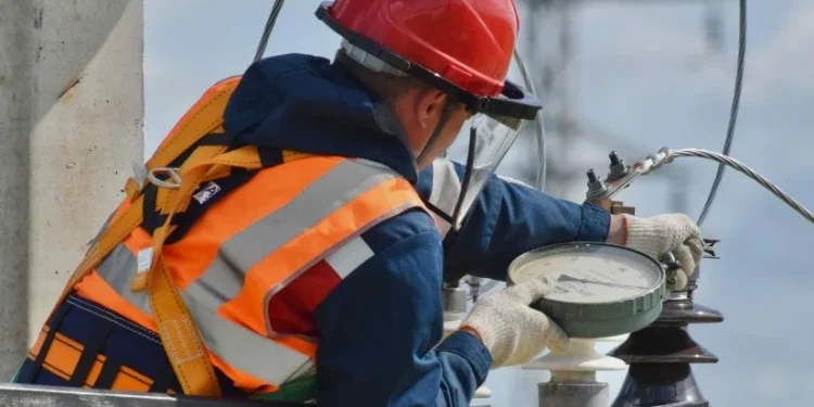 Парня насмерть поразило током на «Богатырь Комир»