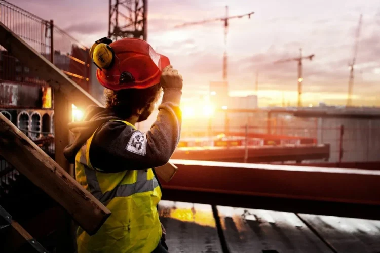 Смерть рабочего в Семее: виновных осудили, но освободили по амнистии