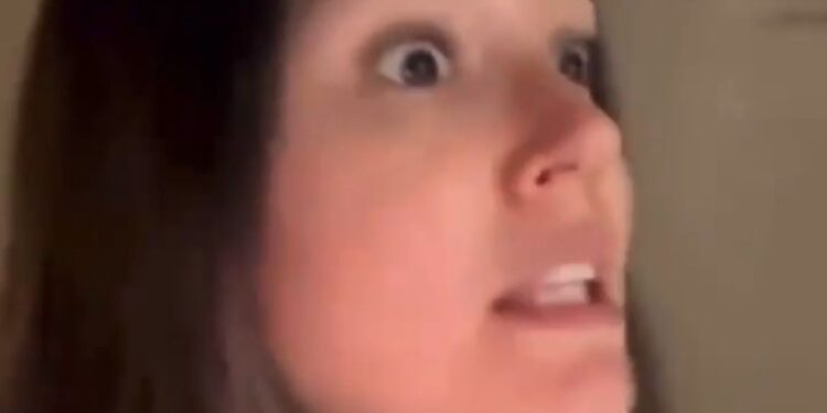 В розыске и снова в скандале: Екатерина Бивол заявила, что её избил отец бывшего мужа