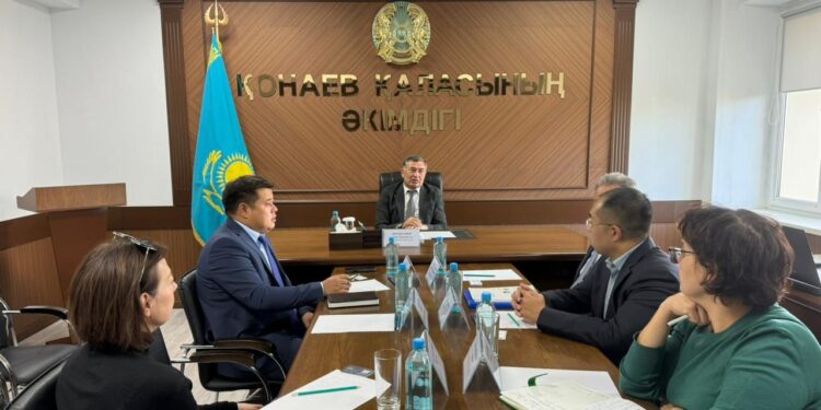 Қонаев қаласының әкімі POWERCHINA компаниясының өкілдерімен кездесті