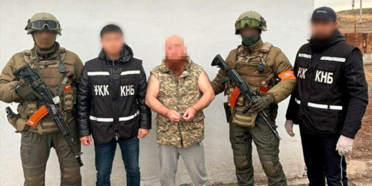 В Казахстане задержали шестерых подозреваемых в пропаганде терроризма
