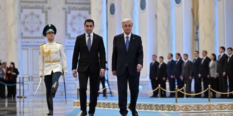 Токаев встретил в Акорде президента Туркменистана Сердара Бердымухамедова