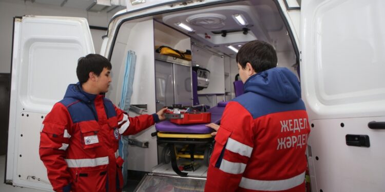 Минздрав сообщил, как планирует решать проблемы фельдшеров