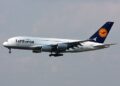 Lufthansa совершила экстренную посадку в Алматы из-за ЧП на борту