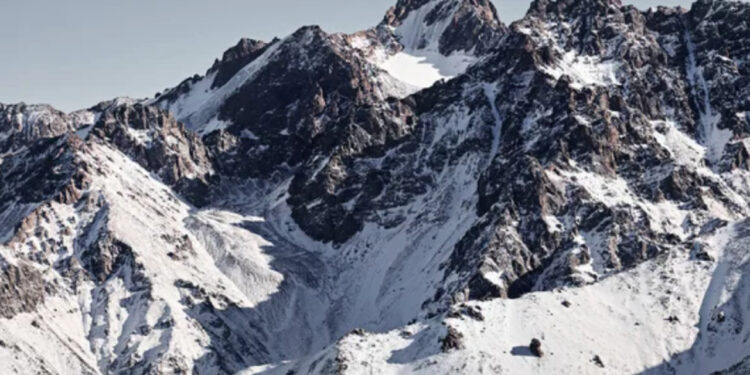 В горах Алматы найдено тело одного из пропавших туристов