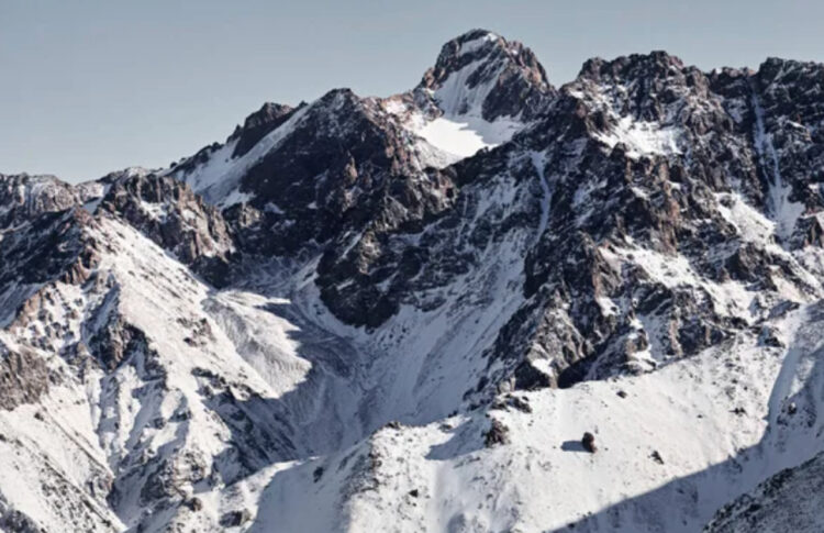 В горах Алматы найдено тело одного из пропавших туристов