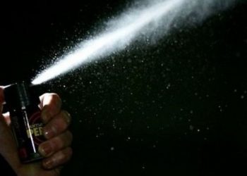 Инцидент в столичном автобусе: подростки попытались снять аварийные молотки и распылили газ в лицо водителю