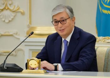 Токаев призвал ужесточить контроль за строительными компаниями