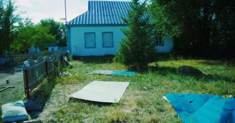 Бестерек оқиғасы бойынша сот басталды: ата-аналар «дені сау» деген анықтама бергендерді де жазалауды талап етті