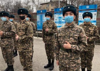 Семейдегі емханадан әскерге шақырылушыларды тексеру кезіндегі артық төлем үшін 43,5 млн теңге өндірілді