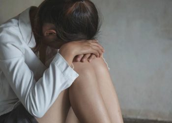 В Шымкенте задержан мужчина, подозреваемый в длительном насилии над 15-летней дочерью