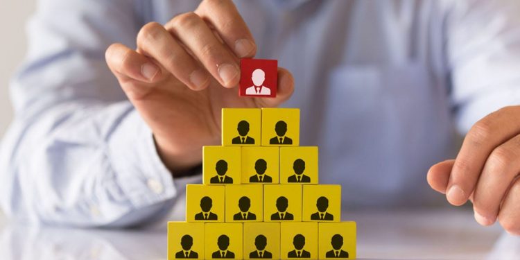 Военные организовали финансовую пирамиду в Атырау