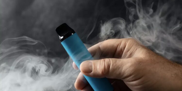 В Павлодарской области пресечена деятельность группы по незаконной продаже вейпов и табачных изделий