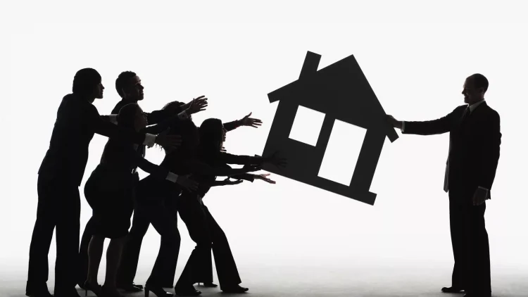 Суд признал казахстанку недостойным наследником и лишил права на дом матери