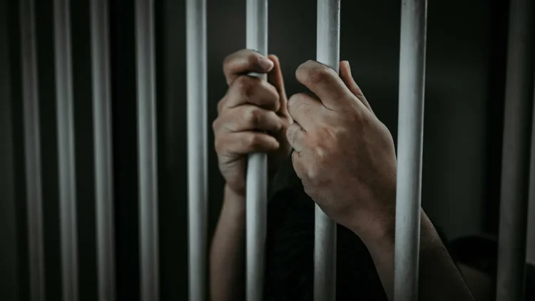 Участие в вооружённом конфликте за рубежом — преступление!