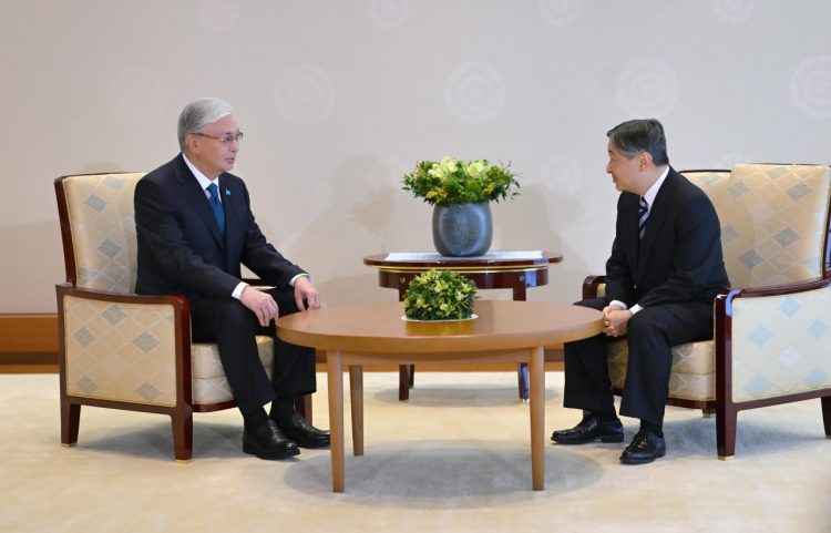 Президент Казахстана встретился с Императором Японии Нарухито