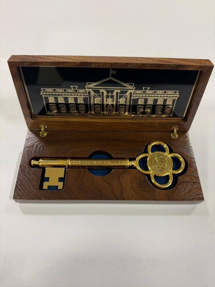 Дональд Трамп встретился с послом Казахстана после церемонии верительных грамот