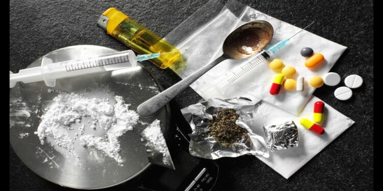 В ВКО задержан 26-летний мужчина, занимавшийся продажей психотропных веществ