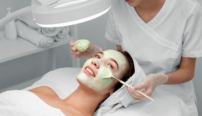 Лицензиясыз жұмыс істеген сұлулық салоны клиентке 1,2 млн теңгені қайтарды