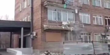 ШҚО-дағы арнайы медорталықтың жертөлесінен күмәнді заттар табылды