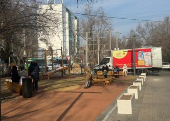 Қонаевта жабайы сауда орнына сквер салынды