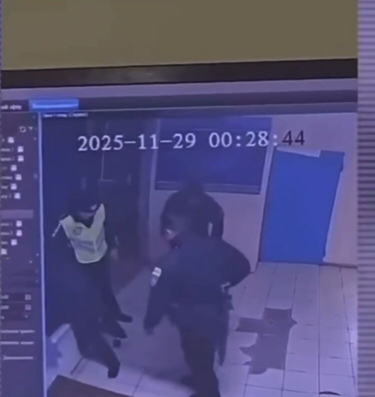 В районе вокзала Алматы-1 СОБР обезвредил мужчину с ножом