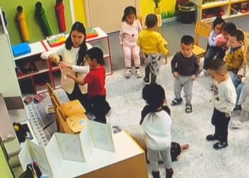 В Сатпаеве особенную девочку 7 месяцев подвергали давлению в детском саду