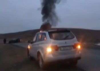 В Карагандинской области инкассаторский автомобиль сгорел после ДТП: водитель погиб