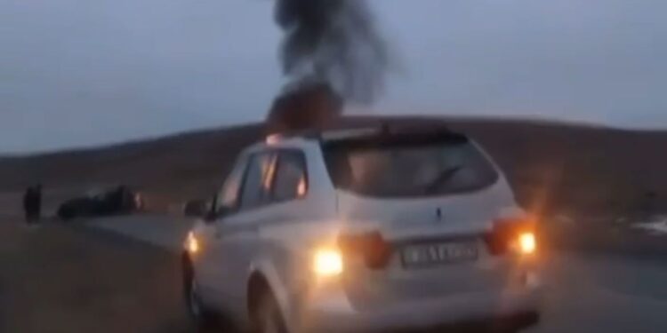 В Карагандинской области инкассаторский автомобиль сгорел после ДТП: водитель погиб