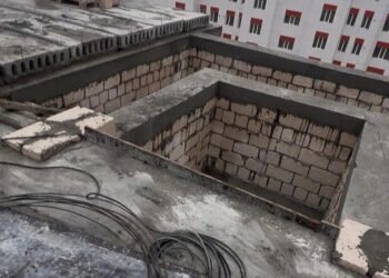 В Мангистау 20-летний рабочий погиб, упав в шахту лифта