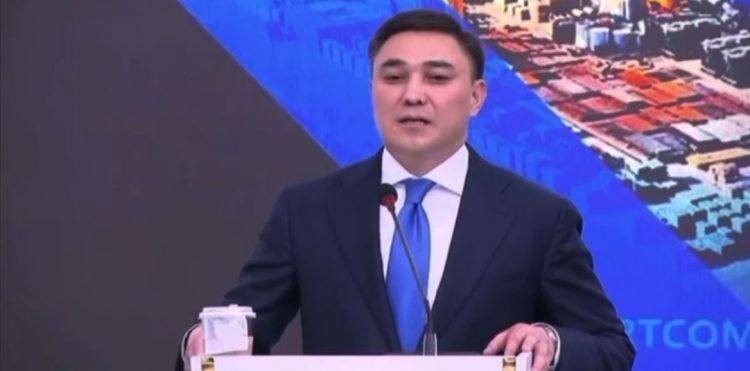 Шымкент әкімі Берденовке жасалған қастандыққа қатысы жоқ екенін мәлімдеп, неге бұған дейін пікір білдірмегенін түсіндірді