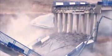 Түркістан облысында автокөлік көпірі ішінара опырылды