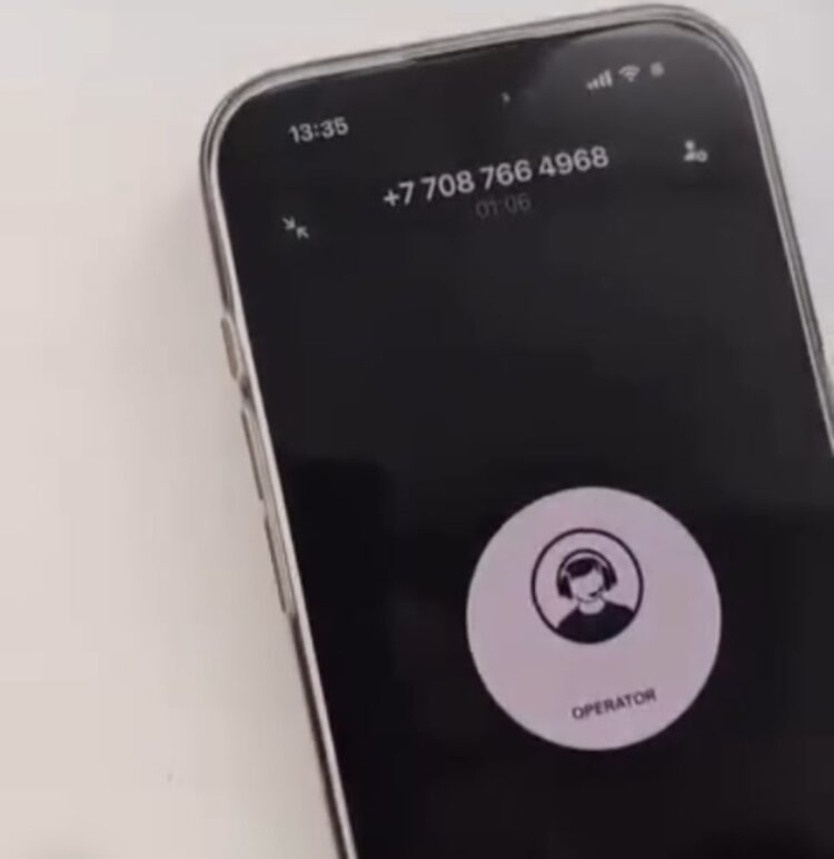 Казахстанке сообщили о «посылке» от умершего отца