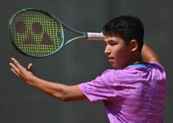 Казахстанский теннисист признан лучшим зарубежным игроком года