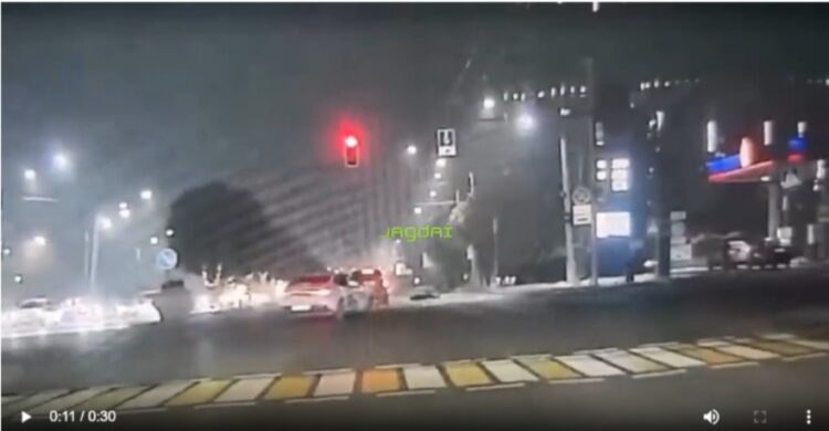 В Алматы сбили девушку-пешехода на пешеходном переходе