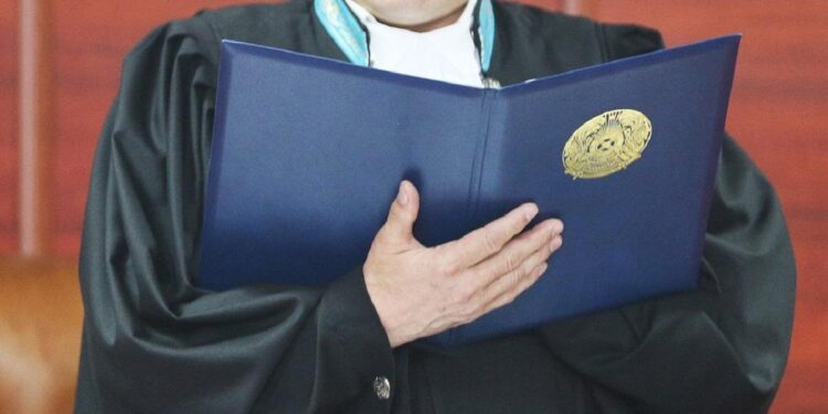 Петропавлда «Қызылжар» футбол клубының бұрынғы бас бухгалтеріне үкім шықты