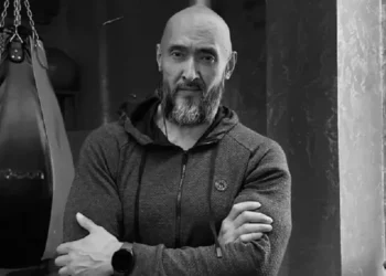 Алматыда актер Мұрат Бисембинмен Мұрат Бисембин өтті