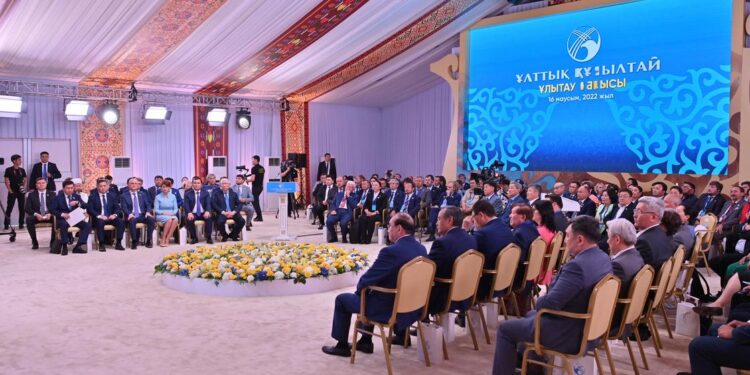 Токаев ел бойынша ЖЭО пен электростанцияларды салуды жеделдетуді талап етті