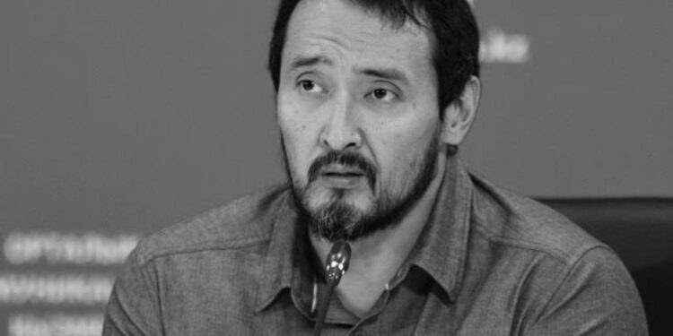 В Алматы простились с актером Муратом Бисенбиным