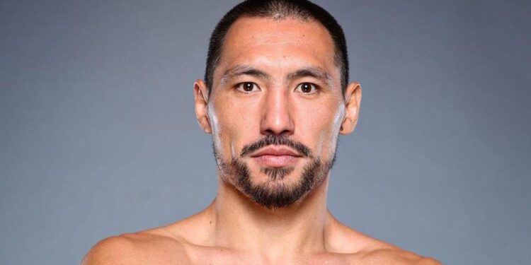 Жәнібек Әлімханұлы кәсіпқой бокстан уақытша шеттетілді