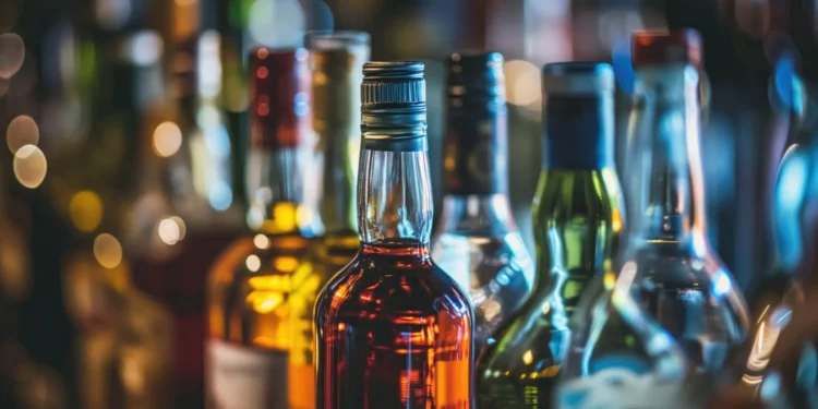 В Казахстане могут запретить продажу алкоголя после 20:00