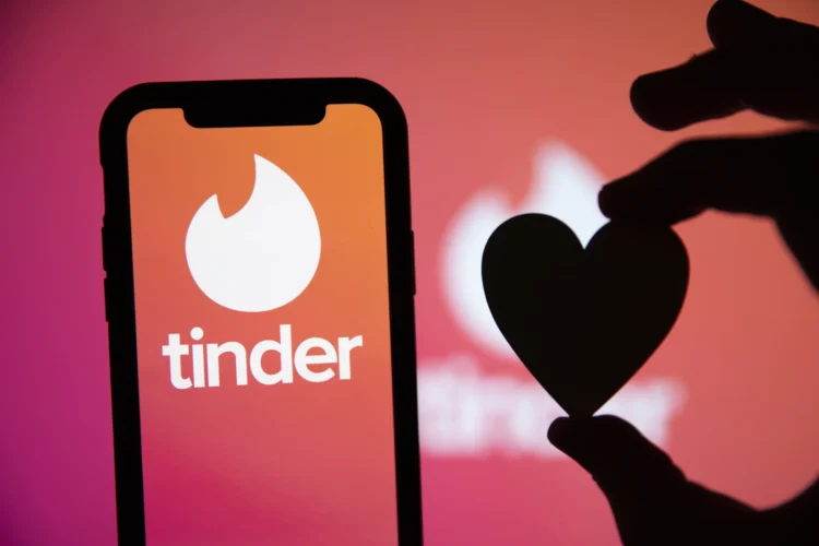 Tinder-дегі «Нурай» 4 миллион теңгеге алдаған