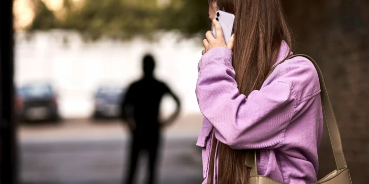 В Астане мужчину арестовали за оскорбления женщины в общественном месте